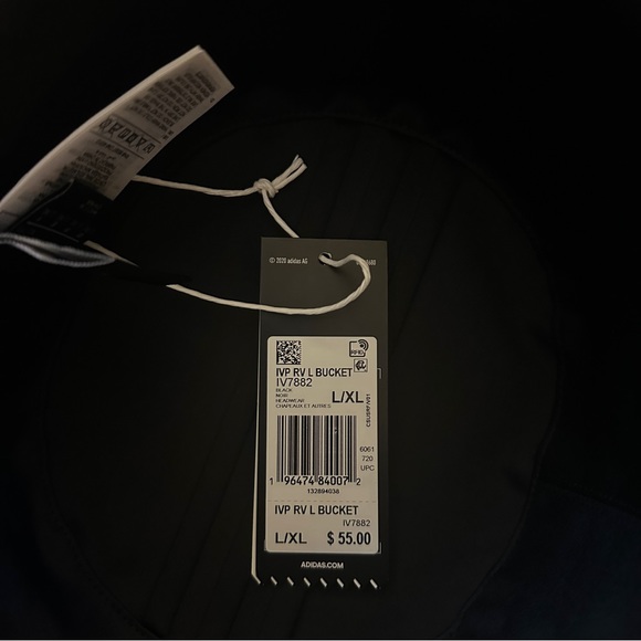 Ivy Park Noir Reversible Latex Bucket Hat - Picture 7 of 7